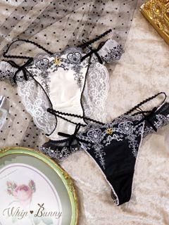 8/18新作!【明日花キララプロデュース/WhipBunny】Antique Ribbon Heart Shorts / アンティークリボンハートショーツ