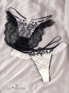 11/14新作!【明日花キララプロデュース/WhipBunny】Classical Shine Embroidery Shorts / クラシカルシャインエンブロイダリーショーツ[おそろいショーツ]