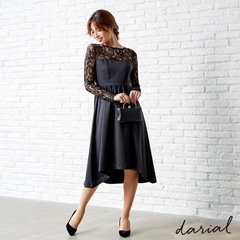 デコルテレースロングスリーブドレス.