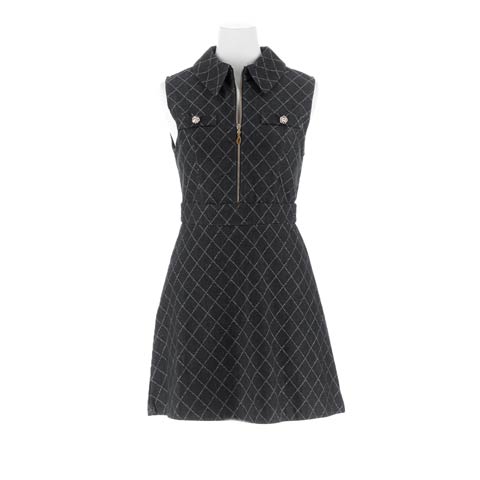 12/25再販!【新色ブラック登場!!】魅せても隠してもOK!!襟付き胸元ジップデニムチェックノースリーブ体型カバーAラインミニ丈キャバドレス(ブラック-Sサイズ)