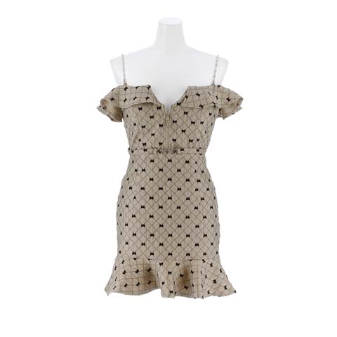 10/6新作!リボン柄オフショルフリルビジューチェーンマーメイドミニ丈キャバドレス[SML/3サイズ展開](ベージュ-Sサイズ)