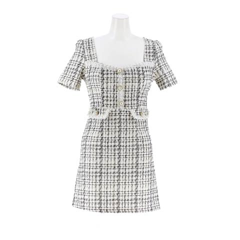 11/4新作!【明日花キララ着用】高見えツイードチェックデコルテ魅せスクエアネック半袖タイトミニ丈キャバドレス[SML/3サイズ展開](ホワイト-Sサイズ)