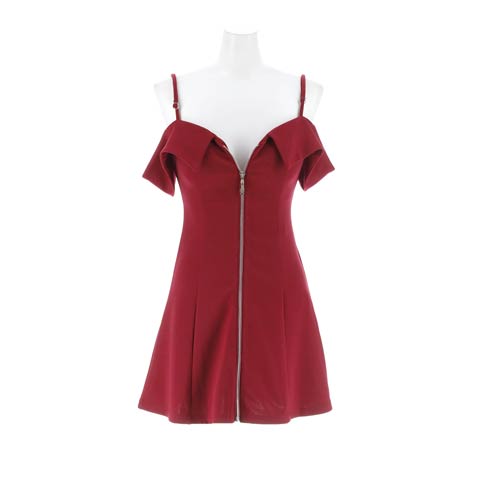 11/25新作![伊藤桃々着用]冬の主役ワインレッド×肩見せオフショル全ジップAラインミニ丈キャバドレス[SML/3サイズ展開](ワインレッド-Sサイズ)