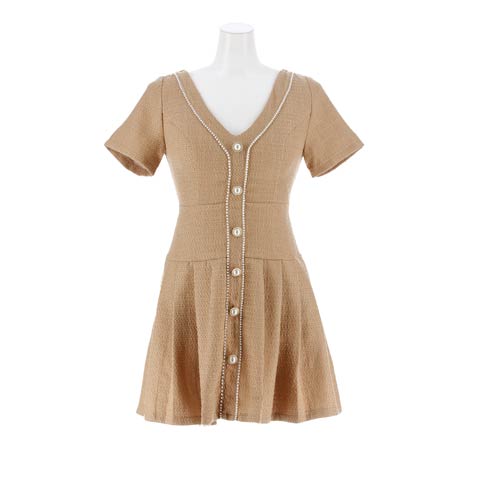 1/7新作!谷間魅せVネック×高見えツイードパールラインに体型カバープリーツAライン半袖ミニ丈キャバドレス(ベージュ-Sサイズ)