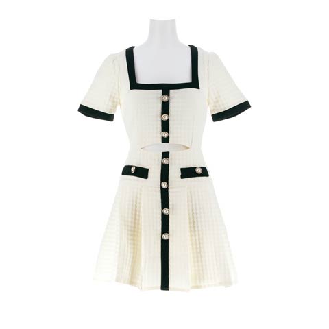 4/22新作!パールボタンで高見え間違いなし♪二の腕隠し半袖×パールが上品なバイカラーAラインミニ丈キャバドレス[SML/3サイズ展開](アイボリー×ブラック-Sサイズ)