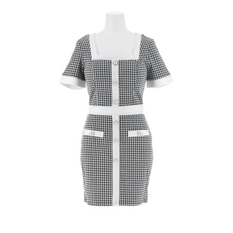 8/11新作!スクエア千鳥格子ラインパールビジュー半袖タイトミニセットアップ[SML/3サイズ展開][伊藤桃々着用](ブラック-Sサイズ)