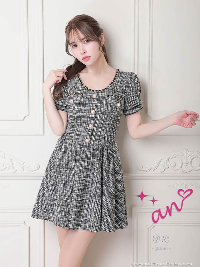 [an]パールボタンチェーンプリーツAラインミニドレス[AOC-3554]