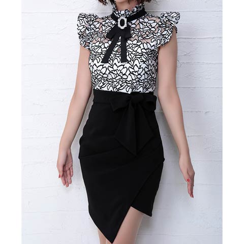 [Andy]リボンブローチ付きアシメカットスカートタイトミニドレス[AN-OK1880](ホワイトXブラック-Sサイズ)