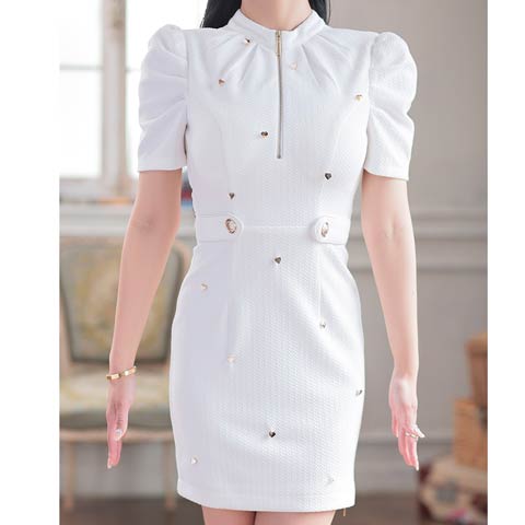 3/5再販![an]ハイネックジップハートビジューパフスリーブタイトミニドレス[AOC-3878 ](ホワイト-XSサイズ)