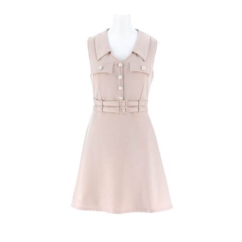 3/19新作!パールボタン×襟が上品お嬢様感◎ノースリーブAラインミニ丈キャバドレス[SML/3サイズ展開](ピンクベージュ-Sサイズ)