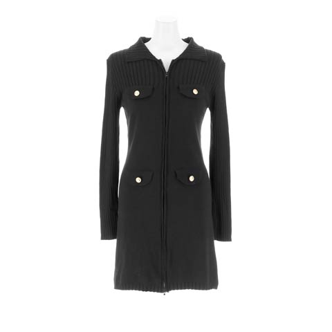 12/12新作![伊藤桃々着用]SEXYなフロントジップ襟付きゴールドボタン長袖ニットワンピース[カジュアル/dazzy closet](ダークグレイ-フリーサイズ)