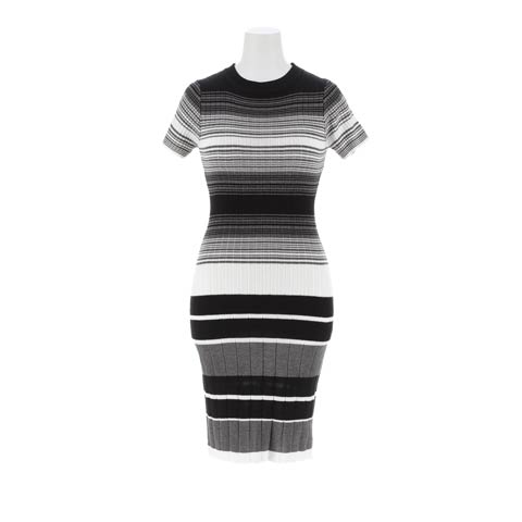 7/30新作!マルチボーダー半袖ニットワンピース[カジュアル/dazzy closet](ブラック-フリーサイズ)