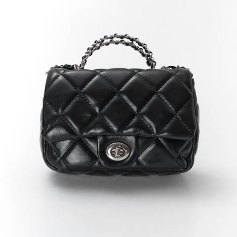 12/2再販![2way]キルティングポケットチェーンハンド＆ショルダーバッグ(ブラック-フリーサイズ)