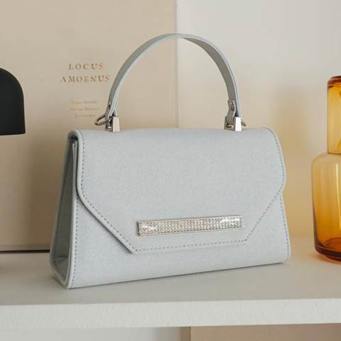 2/9新作![2way]ビジューラインパーティーバッグ(シルバー-フリーサイズ)