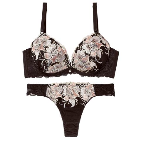 4/3新作!【Tバック】【三上悠亜着用】ゴージャスフルールエンブロイダリー育乳脇高ブラジャー&Tバックショーツ[推し](ブラック-A70/ショーツM)