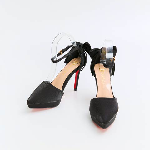 12/19新作![10cmヒール]マットサテンリボンストラップ付きポインテッドトゥキャバヒールパンプス[dazzyオリジナル](ブラック-23㎝)