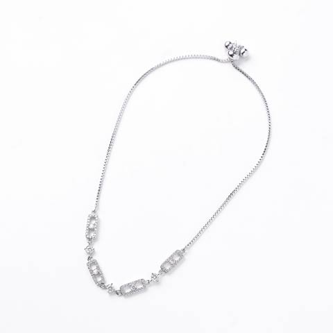 8/6新作!スクエアストーンビジューブレスレット(シルバー-フリーサイズ)