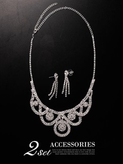 [2点SET]フラワーモチーフラネックレス＆ピアスアクセサリーセット