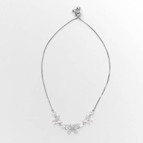 9/15新作!エレガントバタフライビジューブレスレット(シルバー-フリーサイズ)