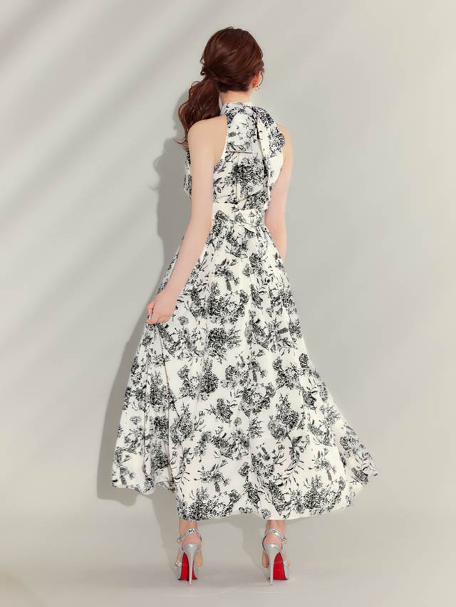 ★daisy★様♪ SMLサイズ]花柄センタータイトミニドレス[3サイズ展開]の通販は