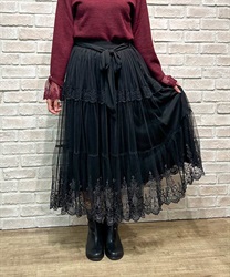 裾刺繍ティアードチュールスカート【タイムセール対象商品】(黒-Ｓ)