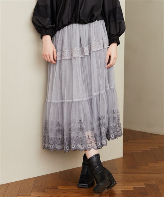 裾刺繍ティアードチュールスカート