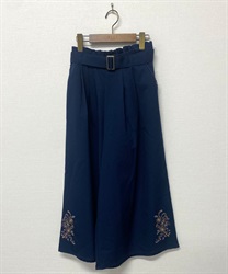 【axesfemme】裾刺繍ワイドパンツ(紺-Ｍ)