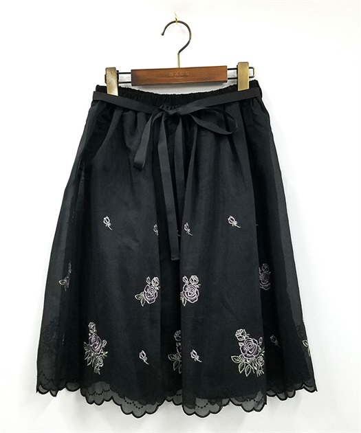 【axesfemme】バラ刺繍スカート