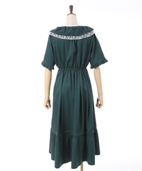 ジャボブローチ付ワンピース | outlet | axes femme online shop