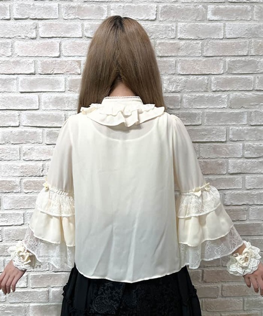 ３段フリル姫袖ブラウス | kawaii | axes femme online shop