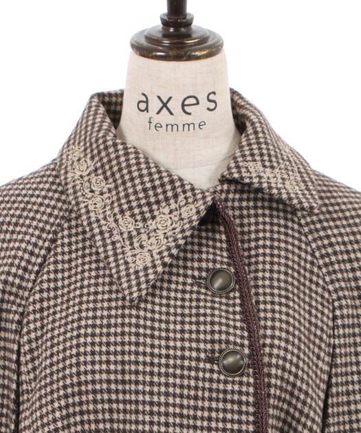 送料無料 【5/28まで】 Axes axes femme 連釦ケープコート【2点10％OFF